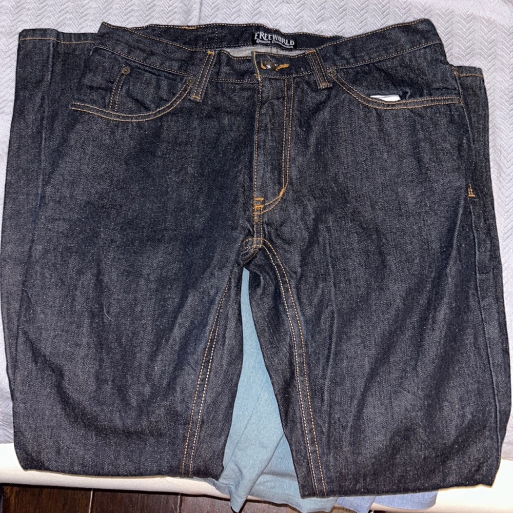 Men’s FreeWorld jeans
